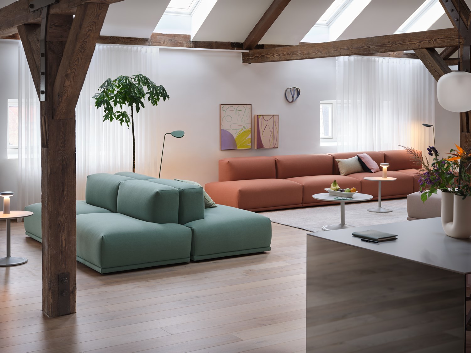 connect-twill-weave-550-twill-weave-940-ottoman-twill-weave-230-soft-coffee-side-grey-ply-grey-muuto-org
