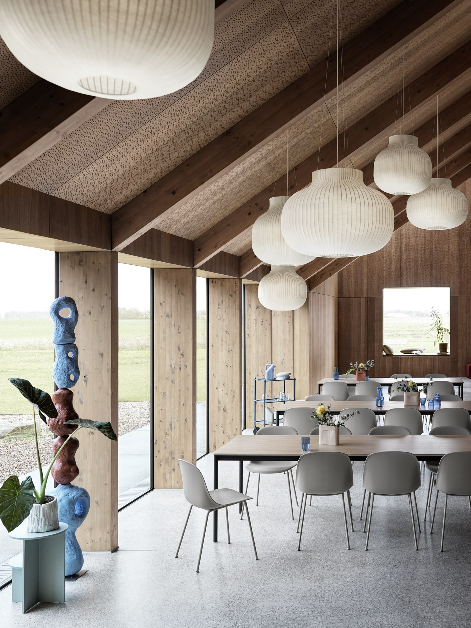 Fiber Side Chair in Grey - Base Table 250x90 in Oak Veneer - Strand Pendant Lamp - Ridge Vase in H16,5 - Raise Dark Blue - Halves Side Table - Flow Trolley Fiber Side Chair in Grey - Base Table 250x90 in Oak Veneer - Strand Pendant Lamp - Ridge Vase in H16,5 - Raise Dark Blue - Halves Side Table - Flow Trolley