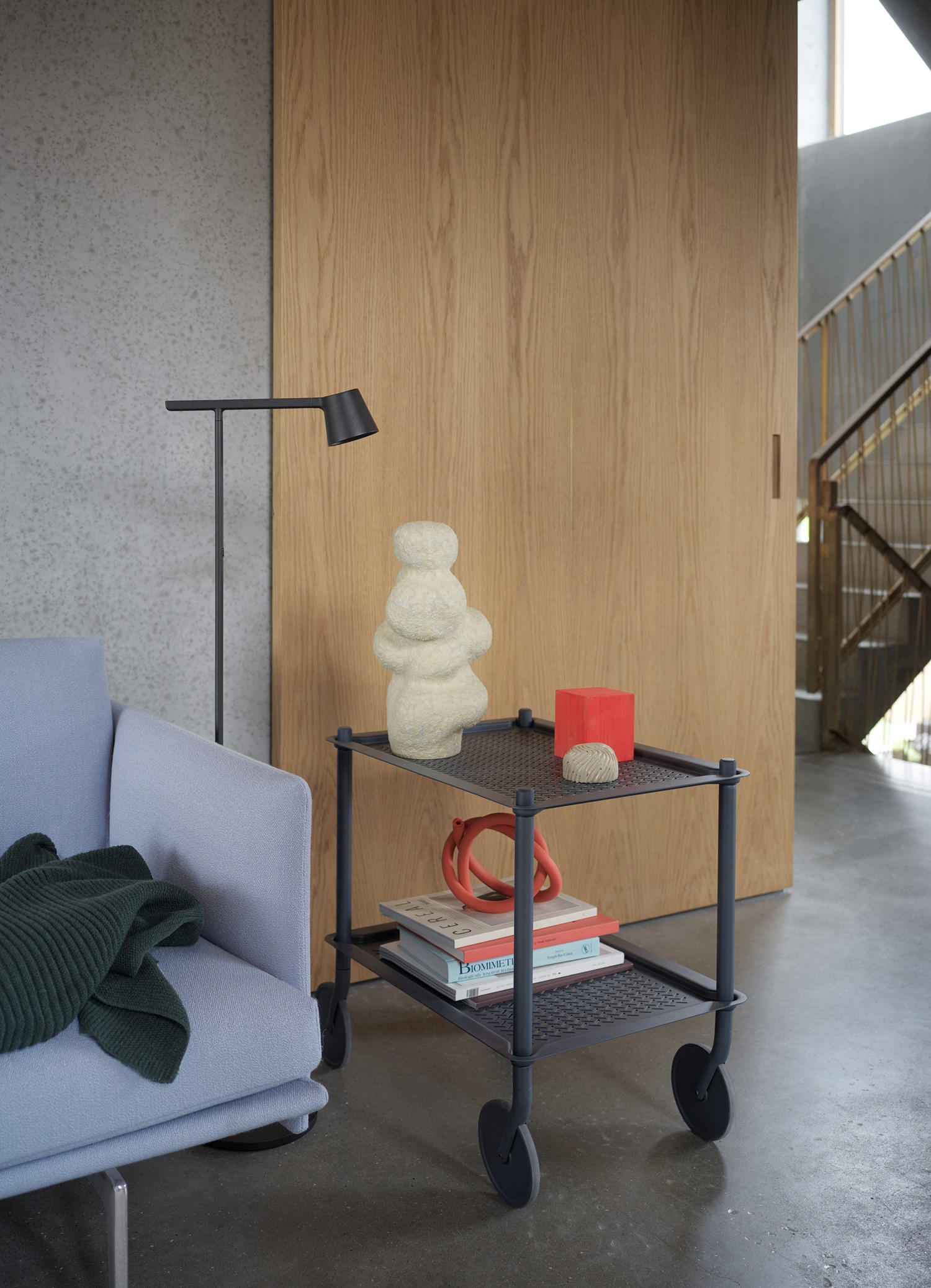 Flow Trolley 2-Layer Blue-Grey, Tip Floor Lamp in Black, Outline 3-Seater in Vidar 723 & Aluminum Base, Rhythm Throw in Dark Green Flow Trolley 2-Layer Blue-Grey, Tip Floor Lamp in Black, Outline 3-Seater in Vidar 723 & Aluminum Base, Rhythm Throw in Dark Green