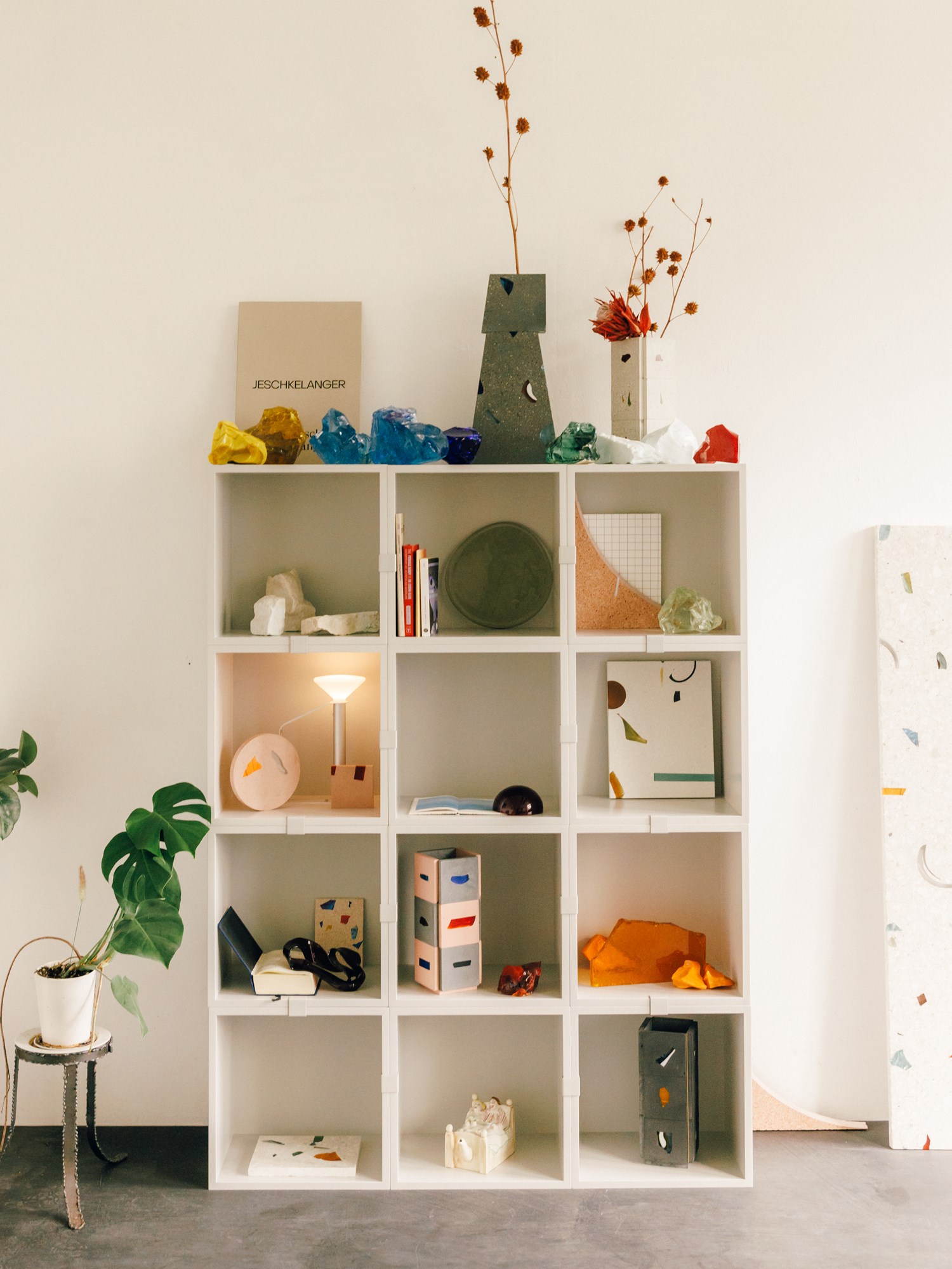 Friends-of-Friends-Muuto-Basis_Rho-08
