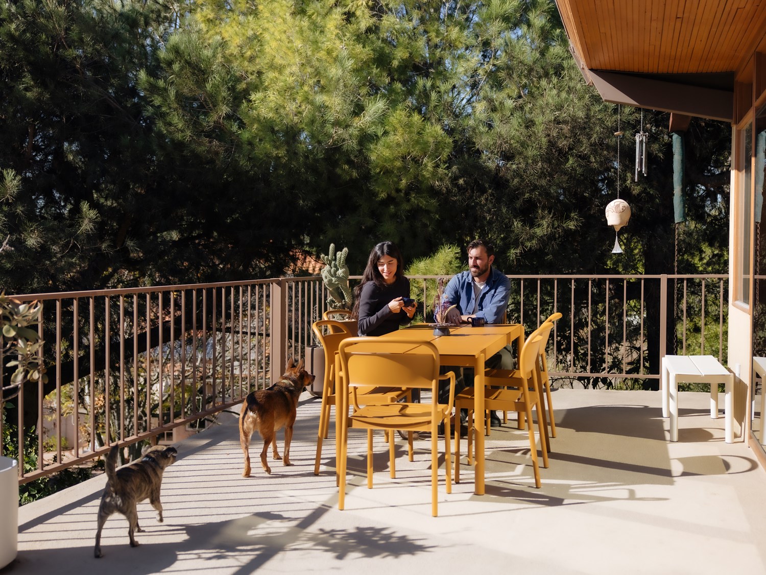 Friends-of-Friends-Muuto-Nick_Pourfard-3