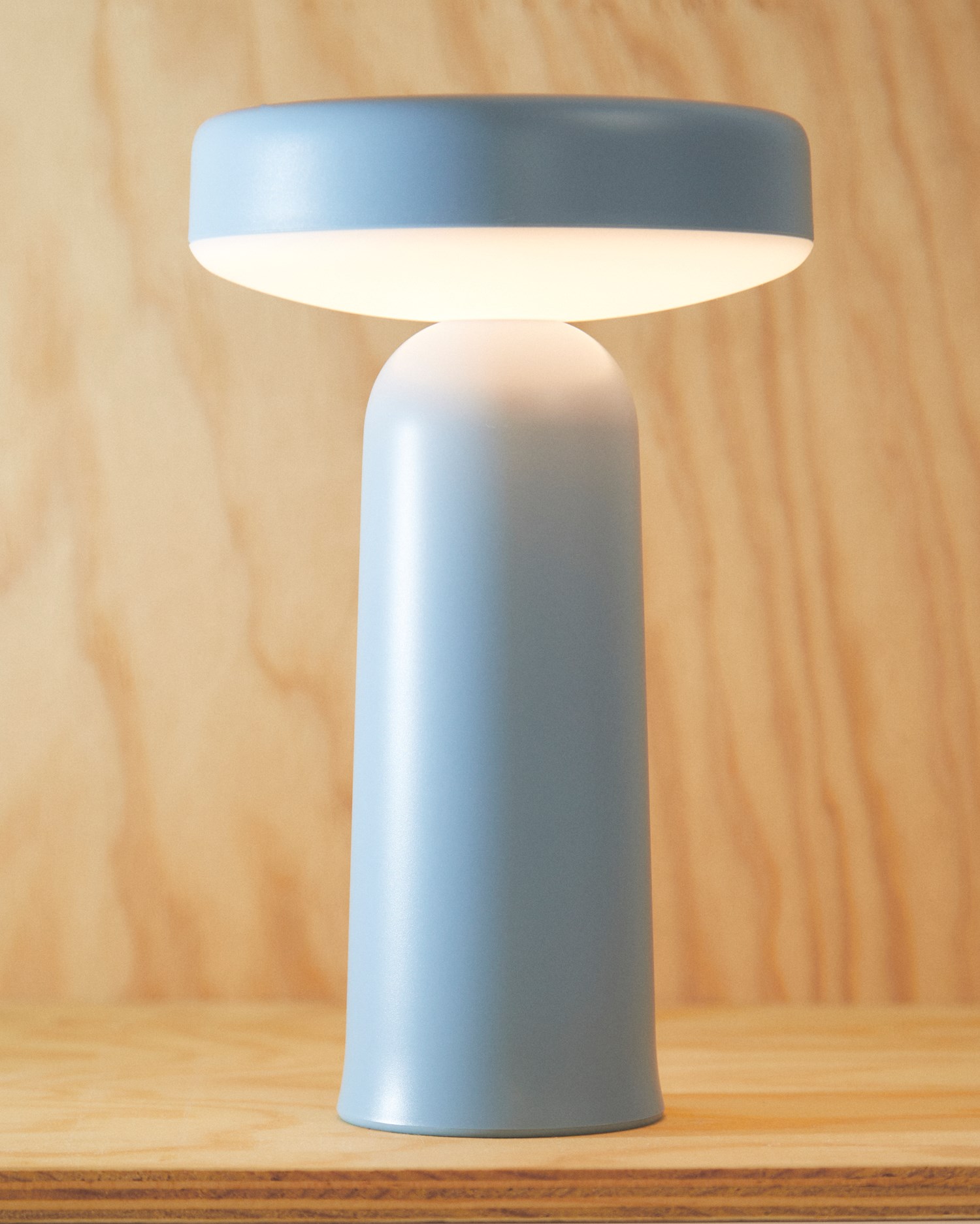 EASE PORTABLE LAMP_2307