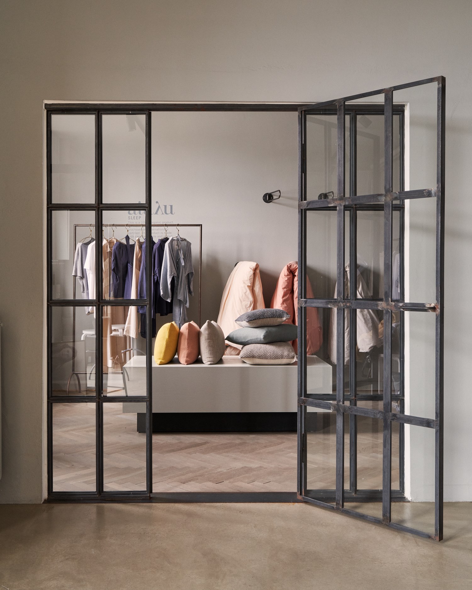 aiayu-studio-visit-muuto-hi-res-30