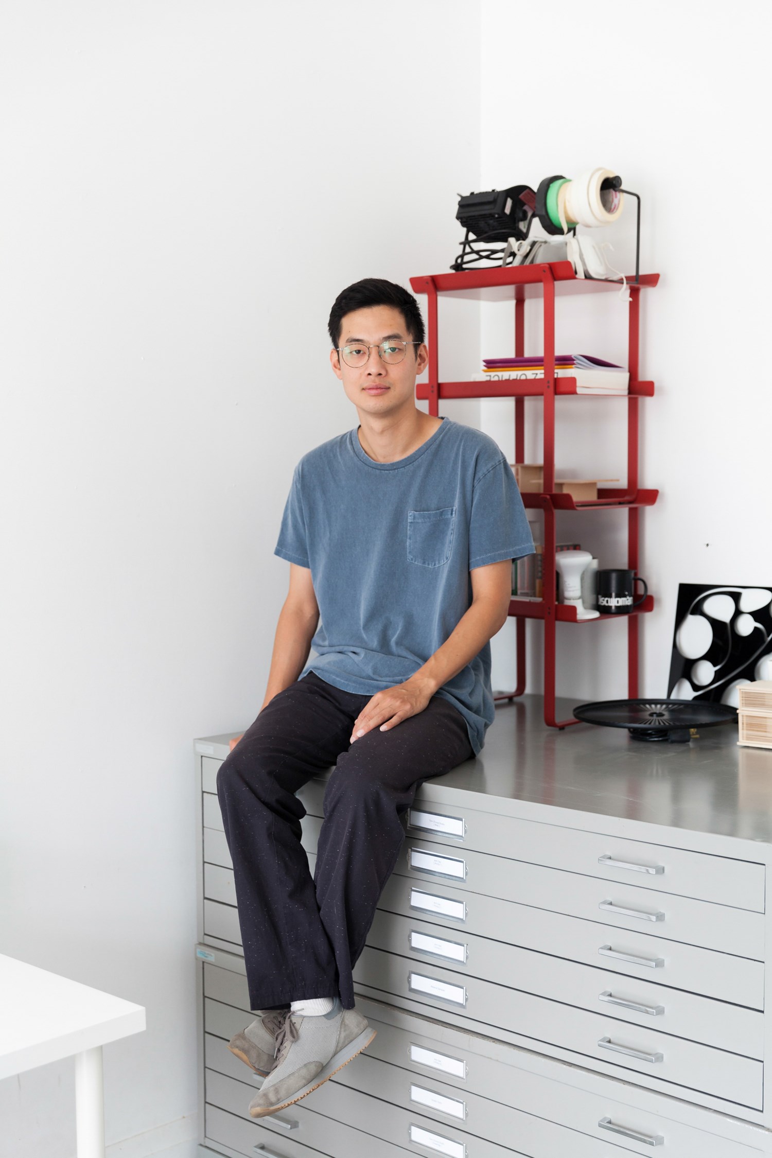 Tom Chung - Beam Lamp - 2