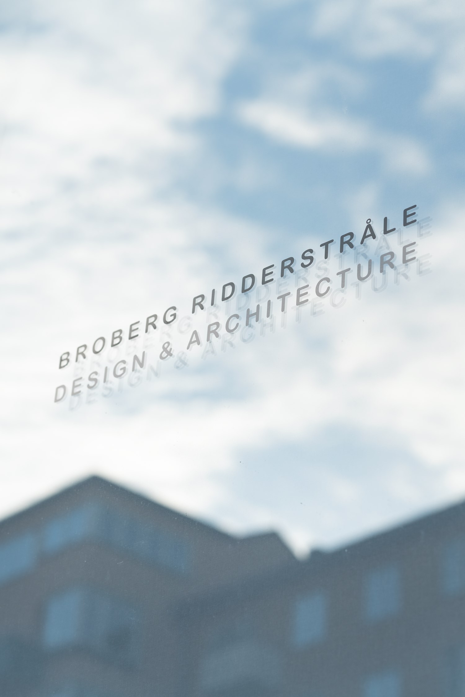 Broberg-Ridderstråle-muuto-story-hi-res-35