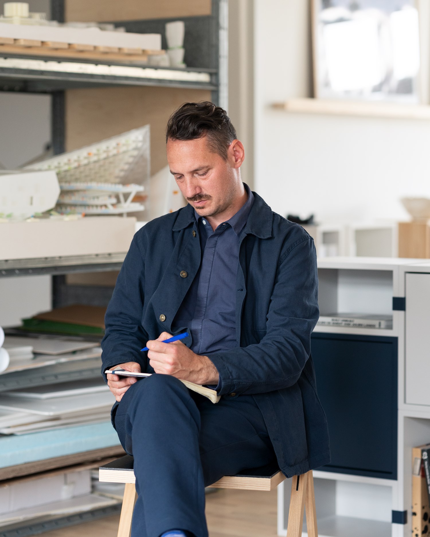 Julien-de-smedt-stacked-story-muuto-hi-res-5