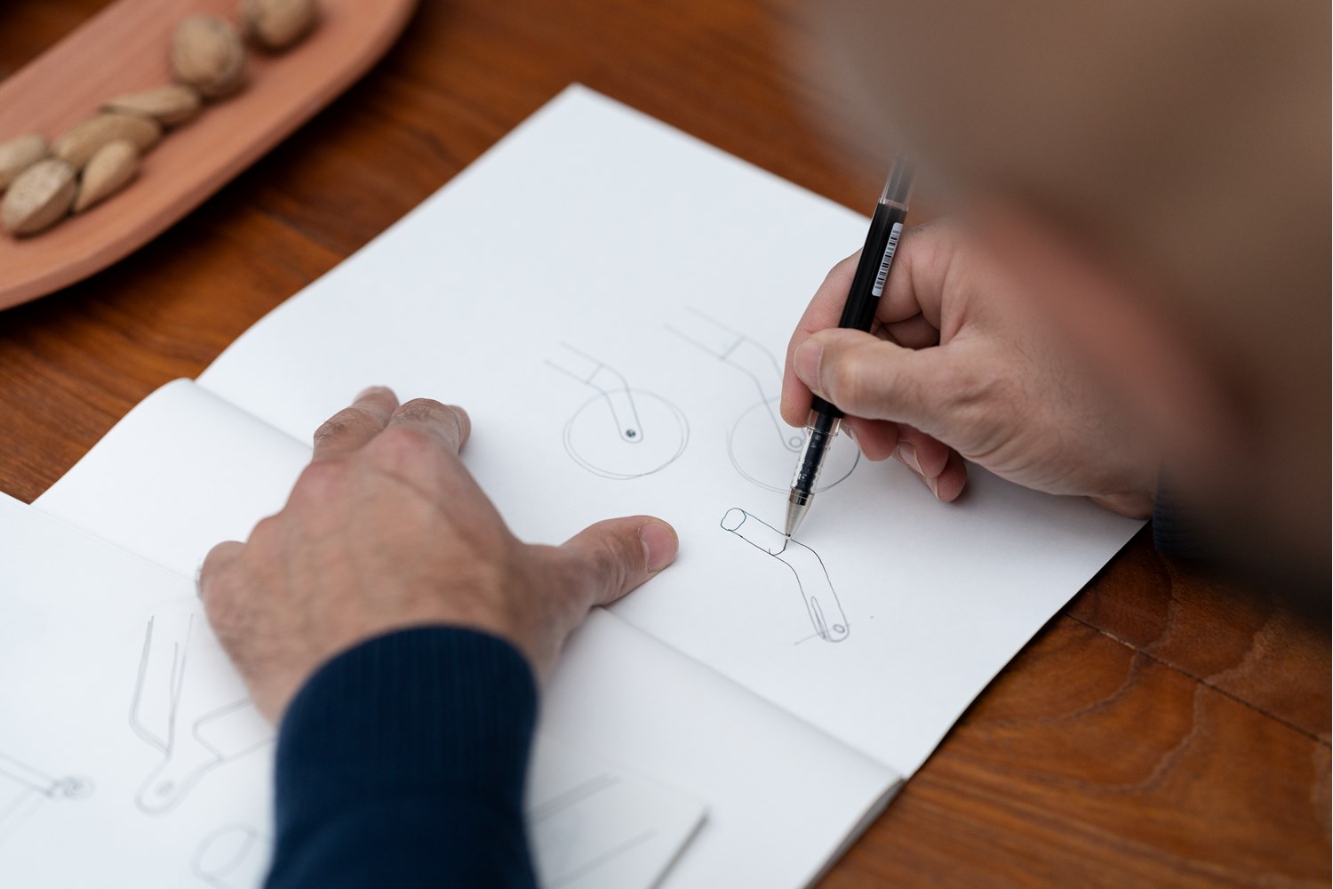 normal-studio-flow-trolley-story-muuto-hi-res-7