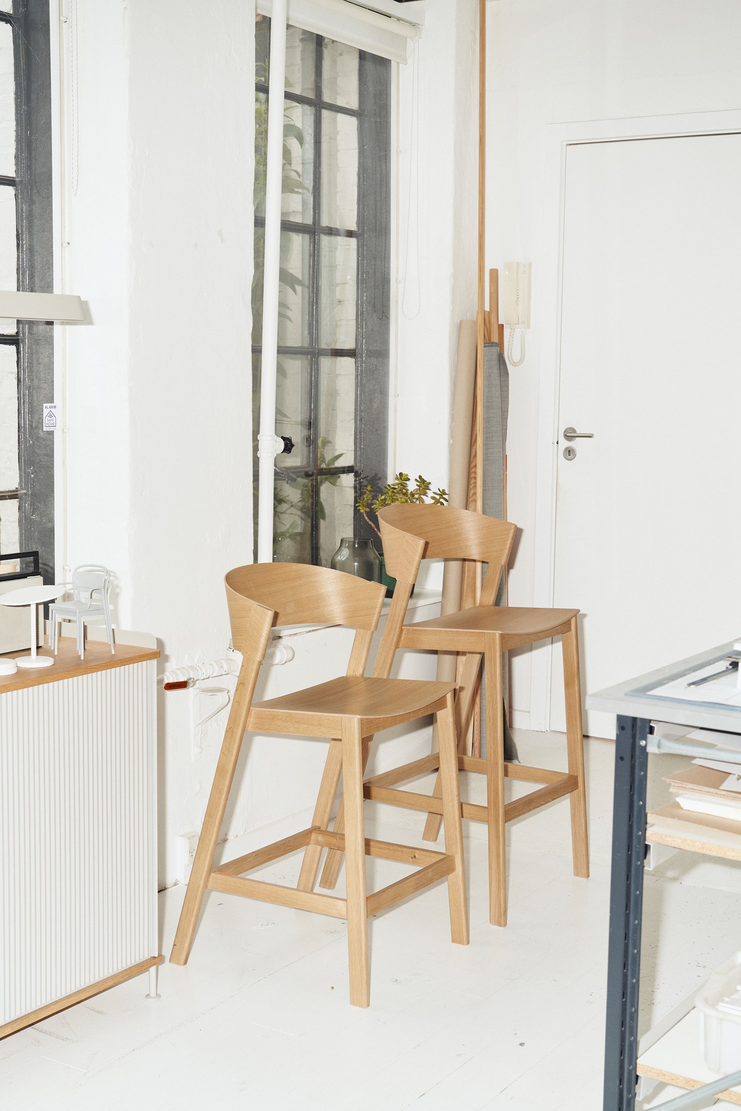 thomas-bentzen-cover-bar-story-hi-re-22