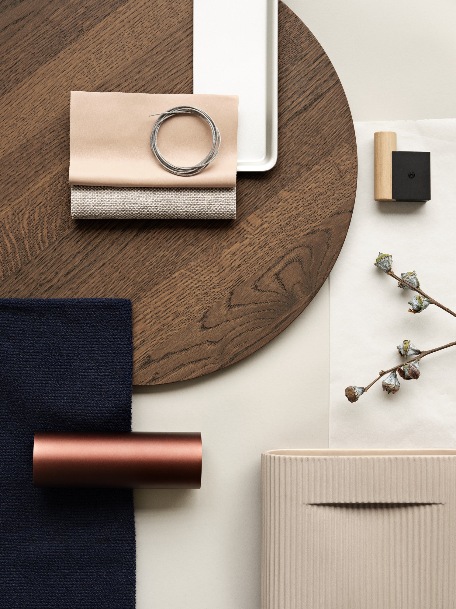 Calm-smoked-oak-colormoodboard-muuto-org
