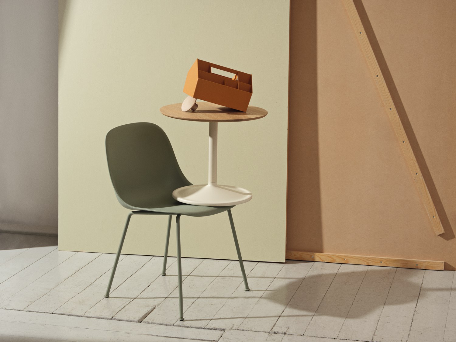 fiber-side-chair-soft-side-table-sketch-toolbox-dots-sustainability-wide-muuto