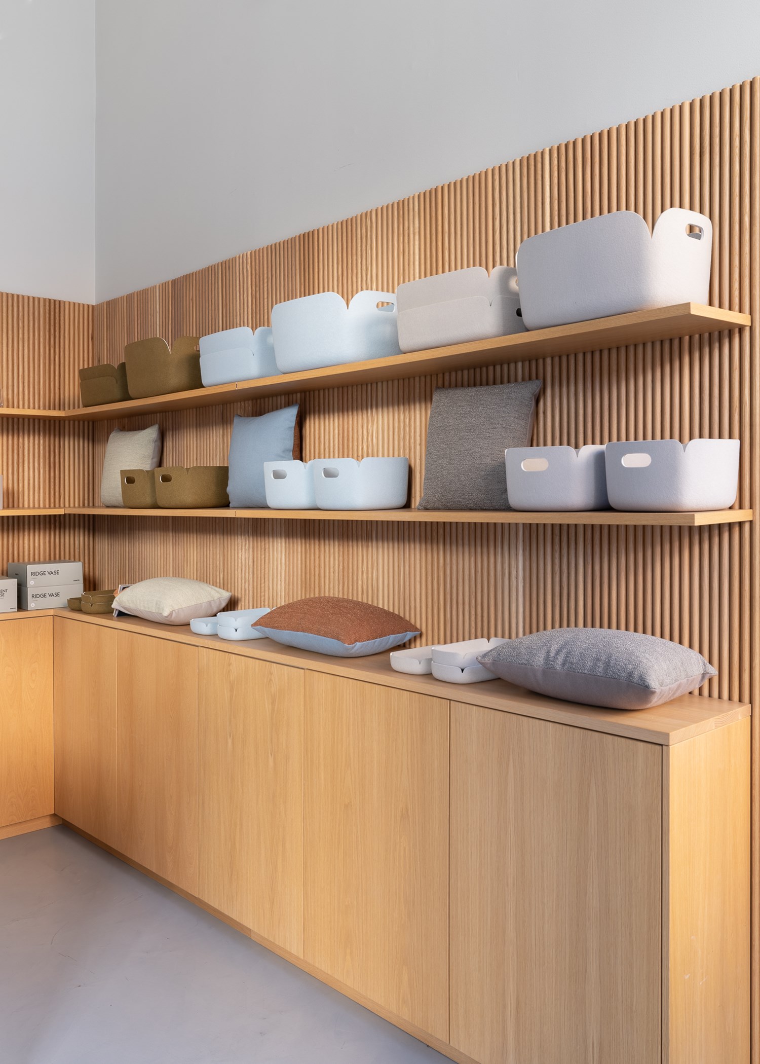 An image of Muuto's Restores and Restore Trays placed in the Flagship Store in Stockholm. An image of Muuto's Restores and Restore Trays placed in the Flagship Store in Stockholm.